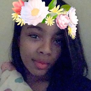 Meet your Posher, Danasia